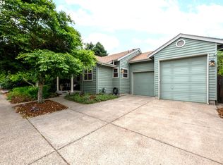 1630 Kings North St, Eugene, OR 97401