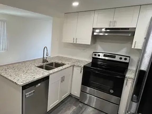 4th image of 15344 Treetop Dr APT 1B