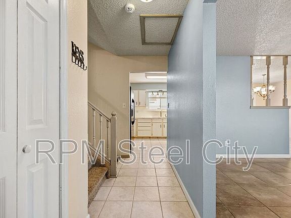4th image of 2119 Chatalet Ln