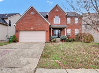 7228 Black Walnut Cir, Louisville, KY