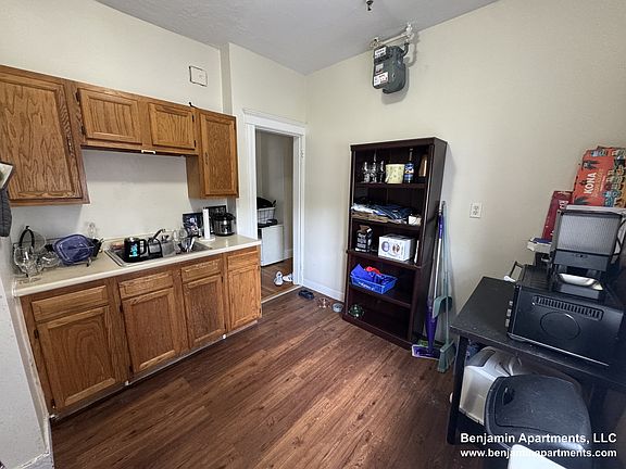 5th image of 1800 Commonwealth Ave APT 28