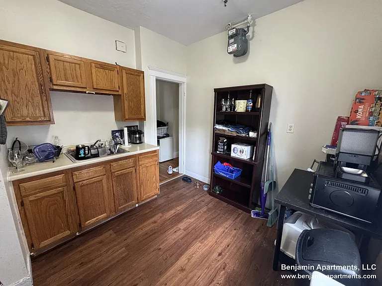 1800 Commonwealth Ave #28 — Photo 5