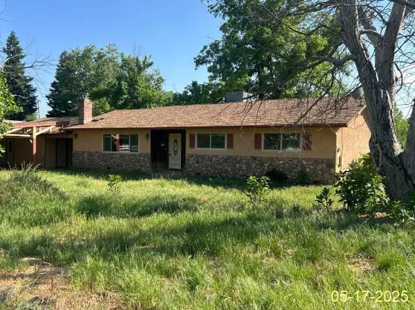 5822 Brenda Ln, Anderson, CA 96007