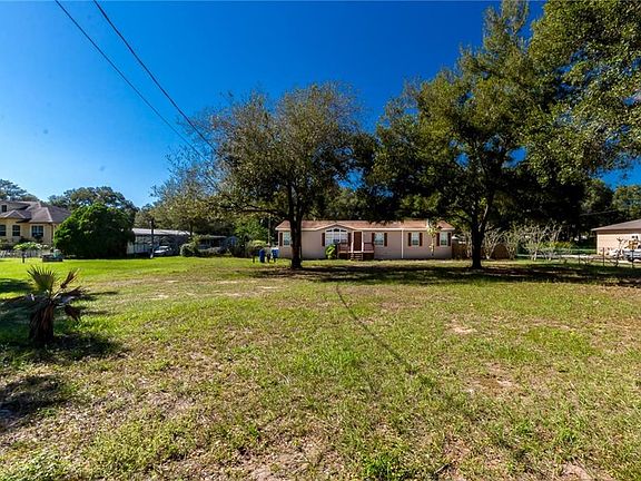 4th image of 12014 Grovewood Ave