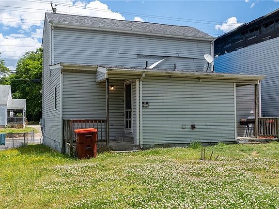 4th image of 21404 Chesterfield Ave
