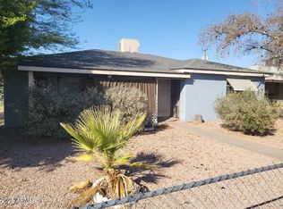 558 W Pepper Pl, Mesa, AZ 85201