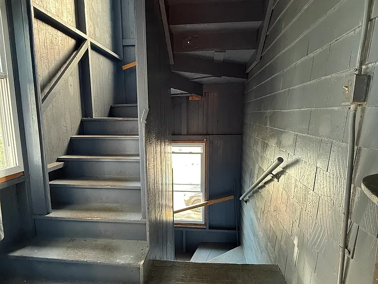 33-35 Zion St #2 — Photo 11