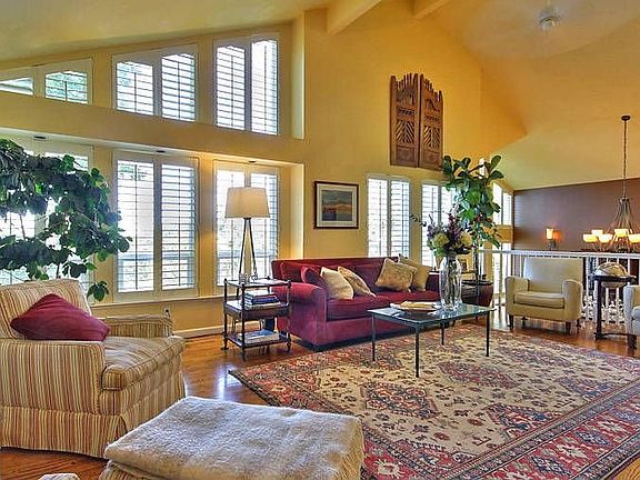 Living Rm
