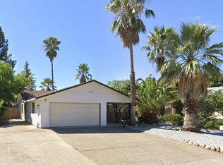 151 Woodcliff Dr, Redding, CA 96003
