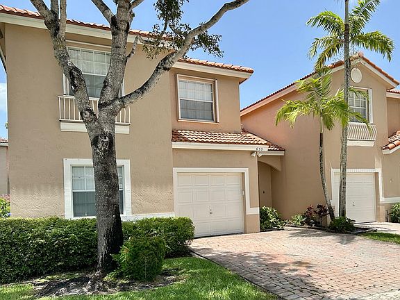 2nd image of 639 NW 130th Way