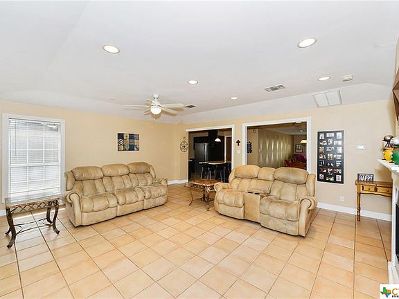 5th image of 3510 Triola Dr