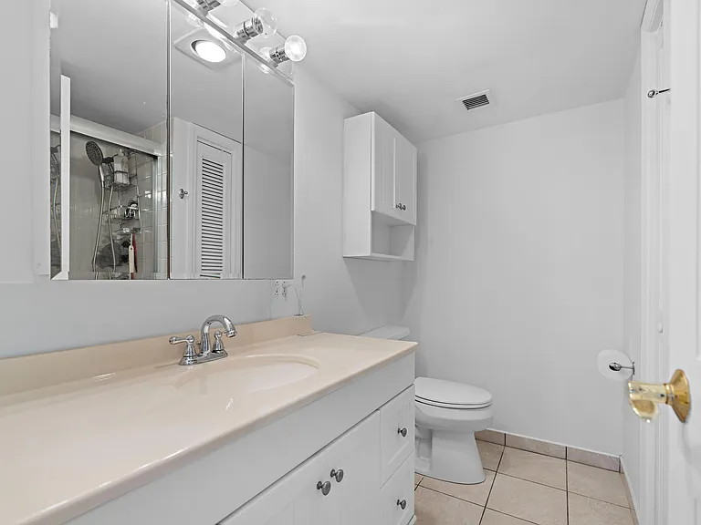3031 N Ocean Blvd #507 — Photo 14