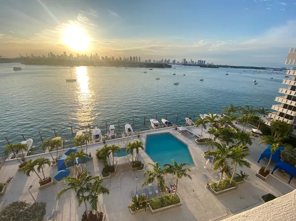 800 West Ave, Miami Beach, FL