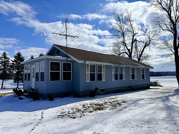 5th image of 48705 92nd Ave