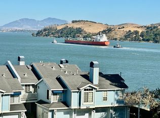 611 Sea Ranch Ct APT 6, Vallejo, CA 94591