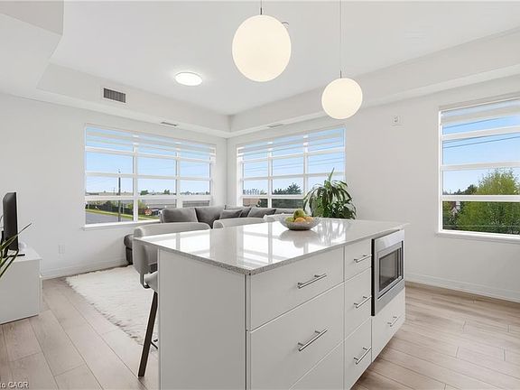 4th image of 251 Northfield Dr E #312