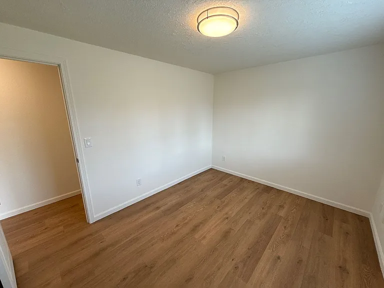 3641 Cherrylawn Ct NE — Photo 13