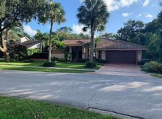 2198 Denny Ct, Boca Raton, FL 33486