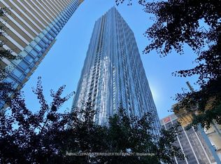 1 Yorkville Ave #809, Toronto, ON M4W