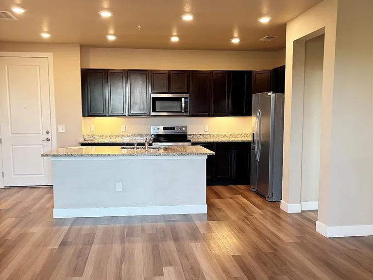 14351 E Tennessee Ave #201 — Photo 7