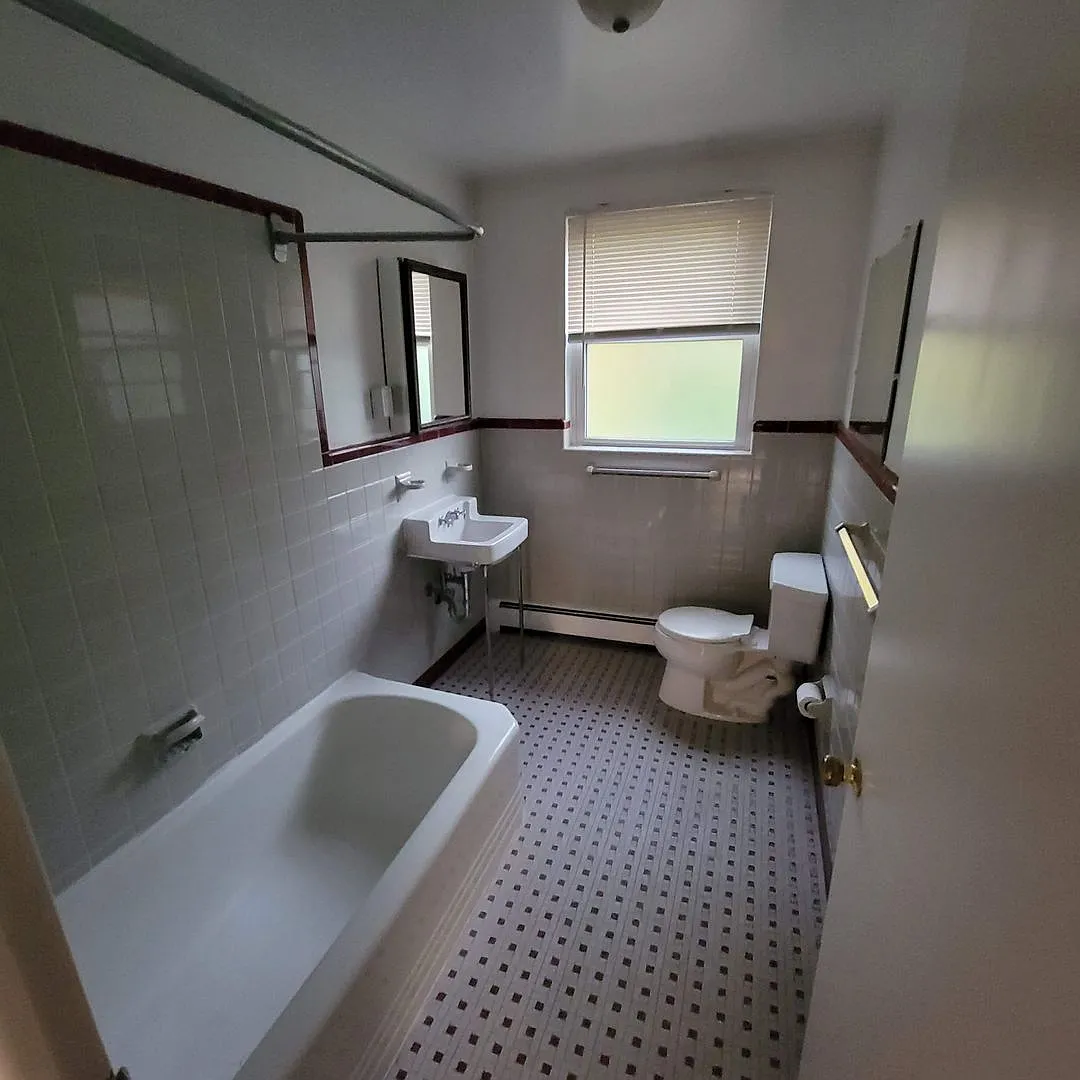 418 Linden Street — Photo 3