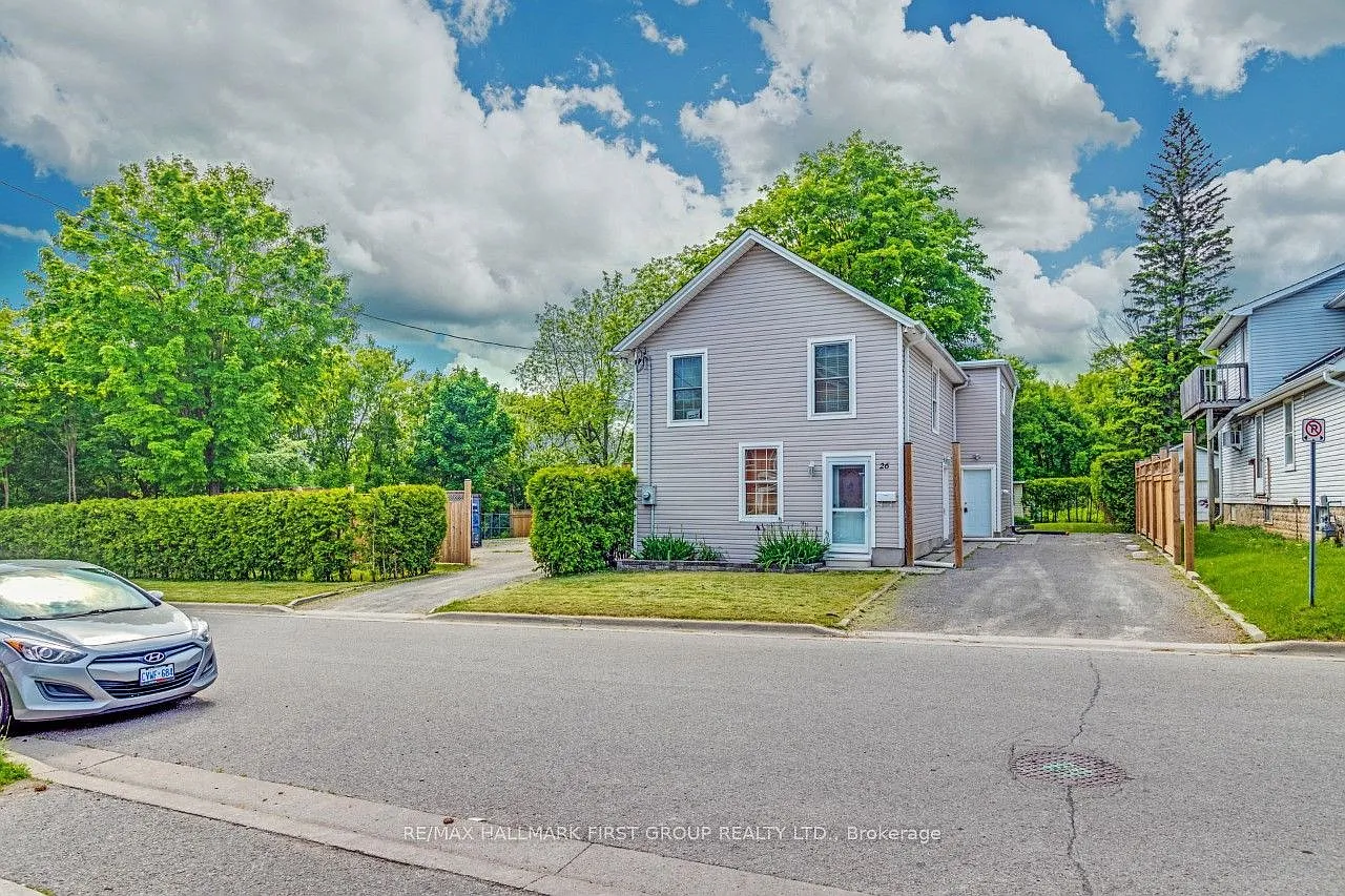 3 bed, $2,500 — Photo 2
