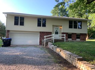 8010 SW 22nd Ter, Topeka, KS 66614