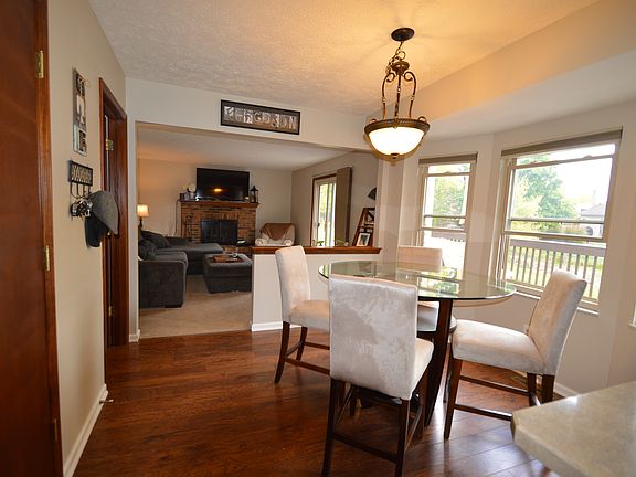 5th image of 9973 Alliston Dr NW