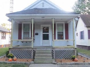 909 Decatur St, Lincoln, IL 62656