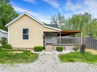 286 Terre Haute St, Franklin, IN 46131