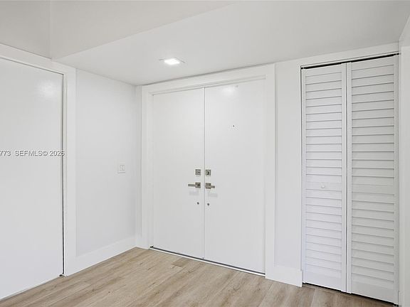 5th image of 10828 SW 132nd Circle Ct