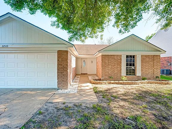 4th image of 22539 Guston Hall Ln