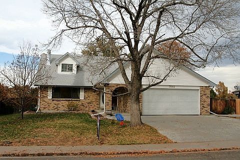 Over 3000 Sqft 5 Beds 3 Baths