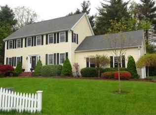 8 Gable Way, Medway, MA 02053