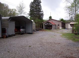 169 Melhorn Rd, Harriman, TN 37748