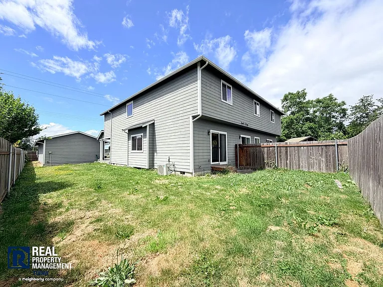 601 5th St SW — Photo 19