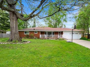 2127 Garden Park Dr, Fort Wayne, IN 46825
