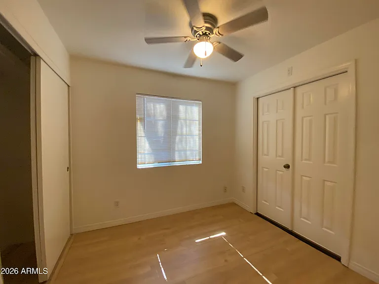 6728 W Vogel Ave — Photo 11