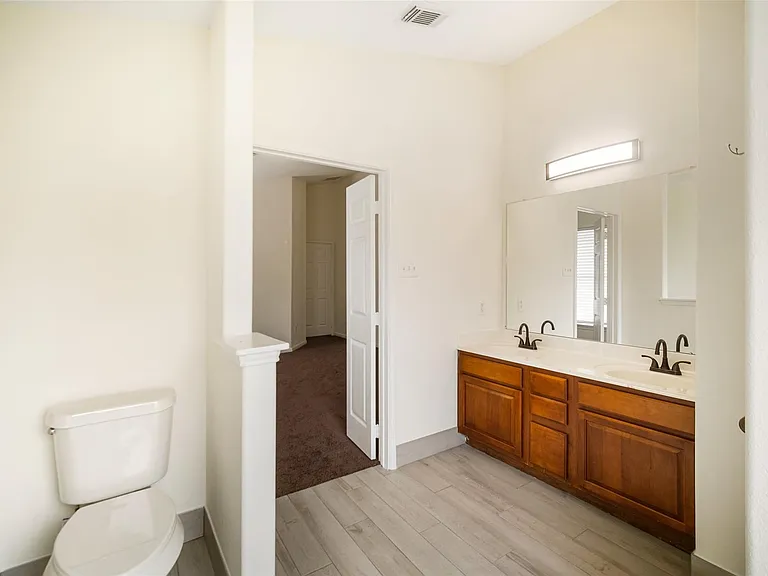 315 Brushy Glen Dr — Photo 16