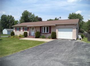 4127 Wetzel Rd, Liverpool, NY 13090