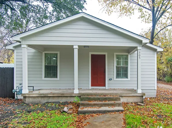 305 College St, Farmersville, TX 75442