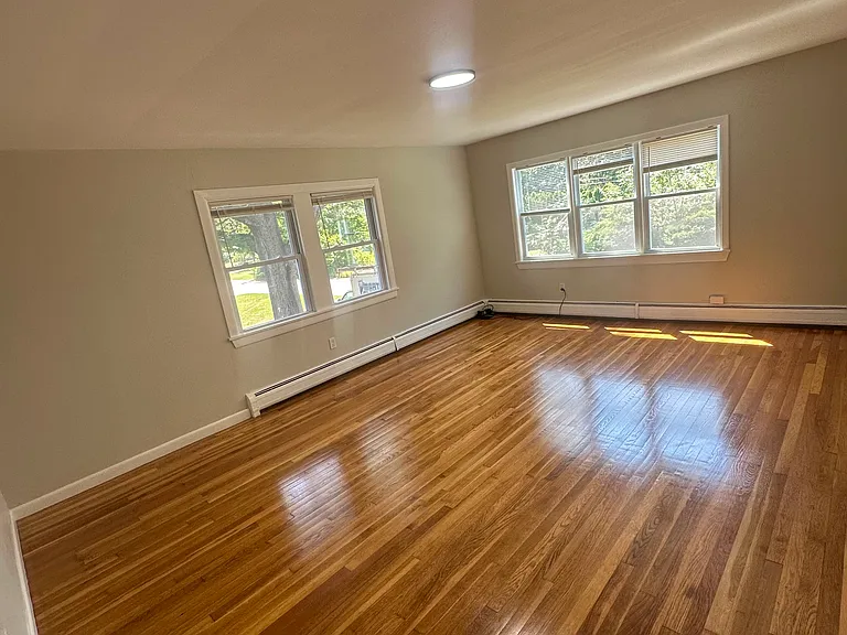 69 Garden St #2 — Photo 24