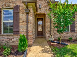 9271 Pinkerton Ln, Cordova, TN 38016