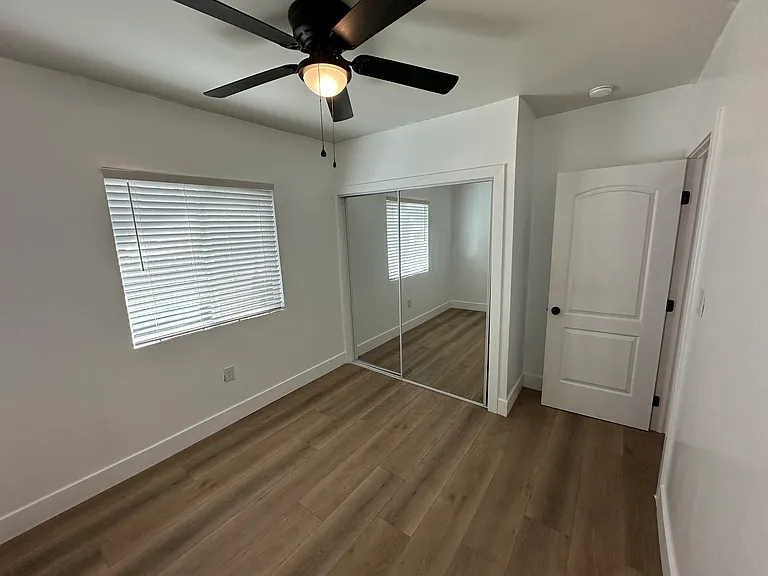 361 Roosevelt St — Photo 8