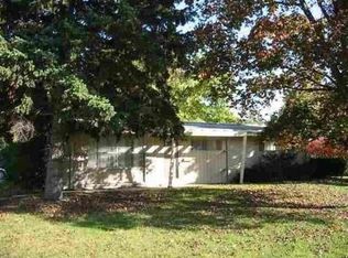 1322 N Main St, Rochester, MI 48307