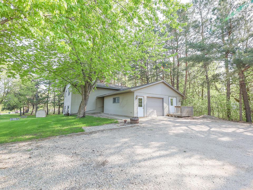 1st image of 1703 Oak Knoll Dr NE