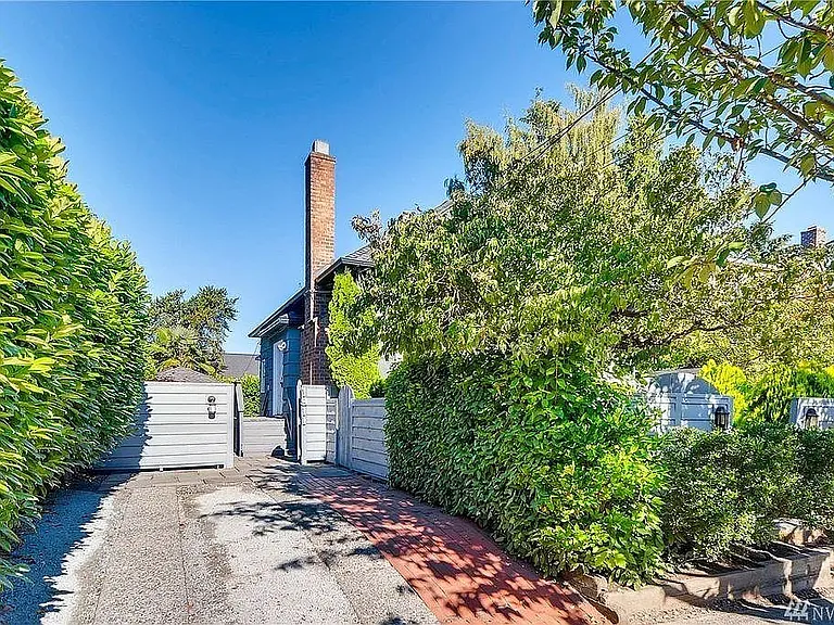 1911 11th Ave E — Photo 22