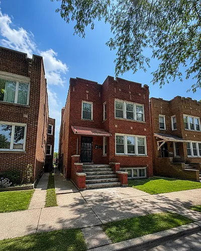 8119 S South Shore Dr #G Photo 1 8119 S South Shore Dr #G Photo 1