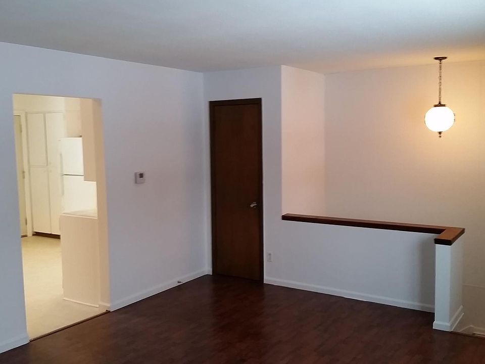 Main floor living room
