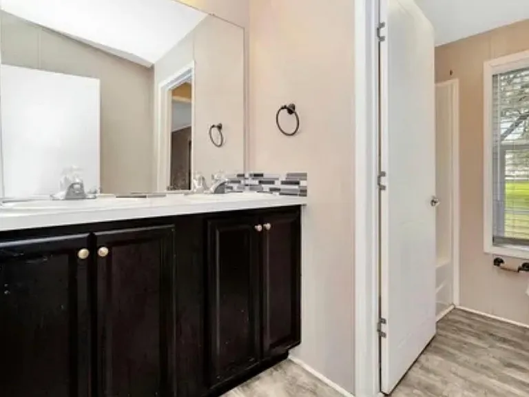 7029 Forbes Rd — Photo 3